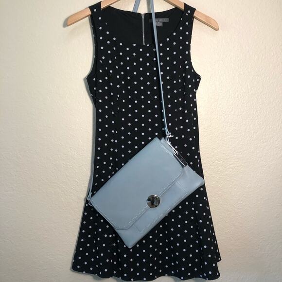 NEW Kaari Blue Shoulder Bag Purse Sky Blue Preppy Crossbody Long Strap 12x8 - Picture 1 of 7